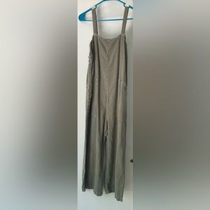 Women’s Olive Utility Cropped Jumpsuit